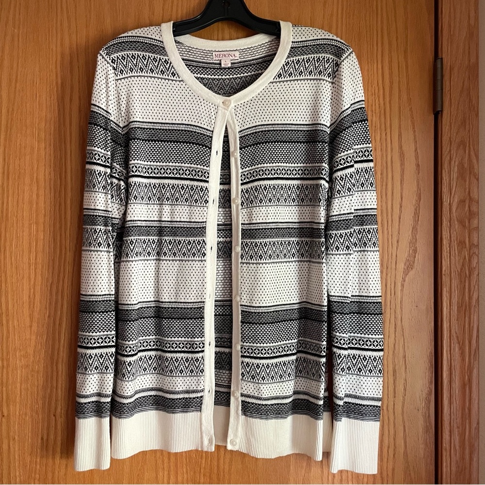 🔥 Merona Nordic pattern cardigan white black fair isle size large winter sweater